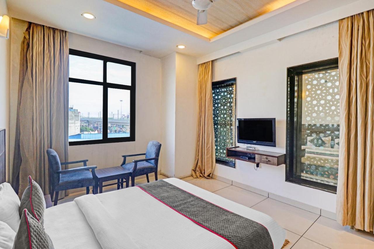 Oyo Townhouse 484 Sanskriti 호텔 델리 외부 사진