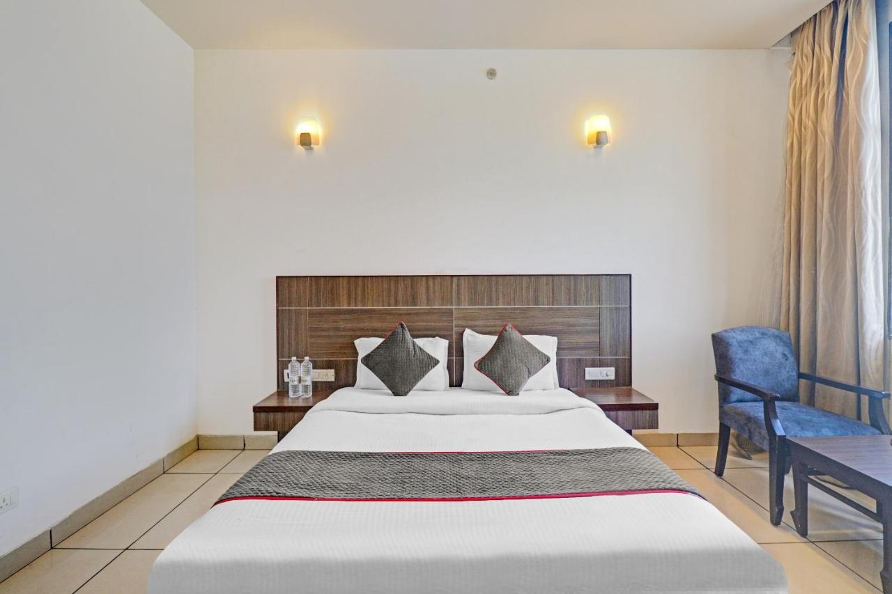 Oyo Townhouse 484 Sanskriti 호텔 델리 외부 사진